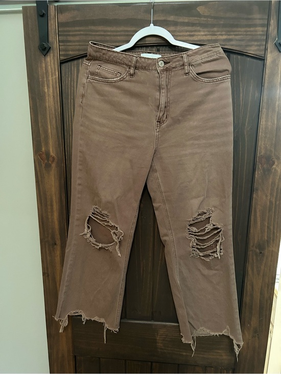 Vervet Denim - Women’s Cropped Distressed Jeans — Brown